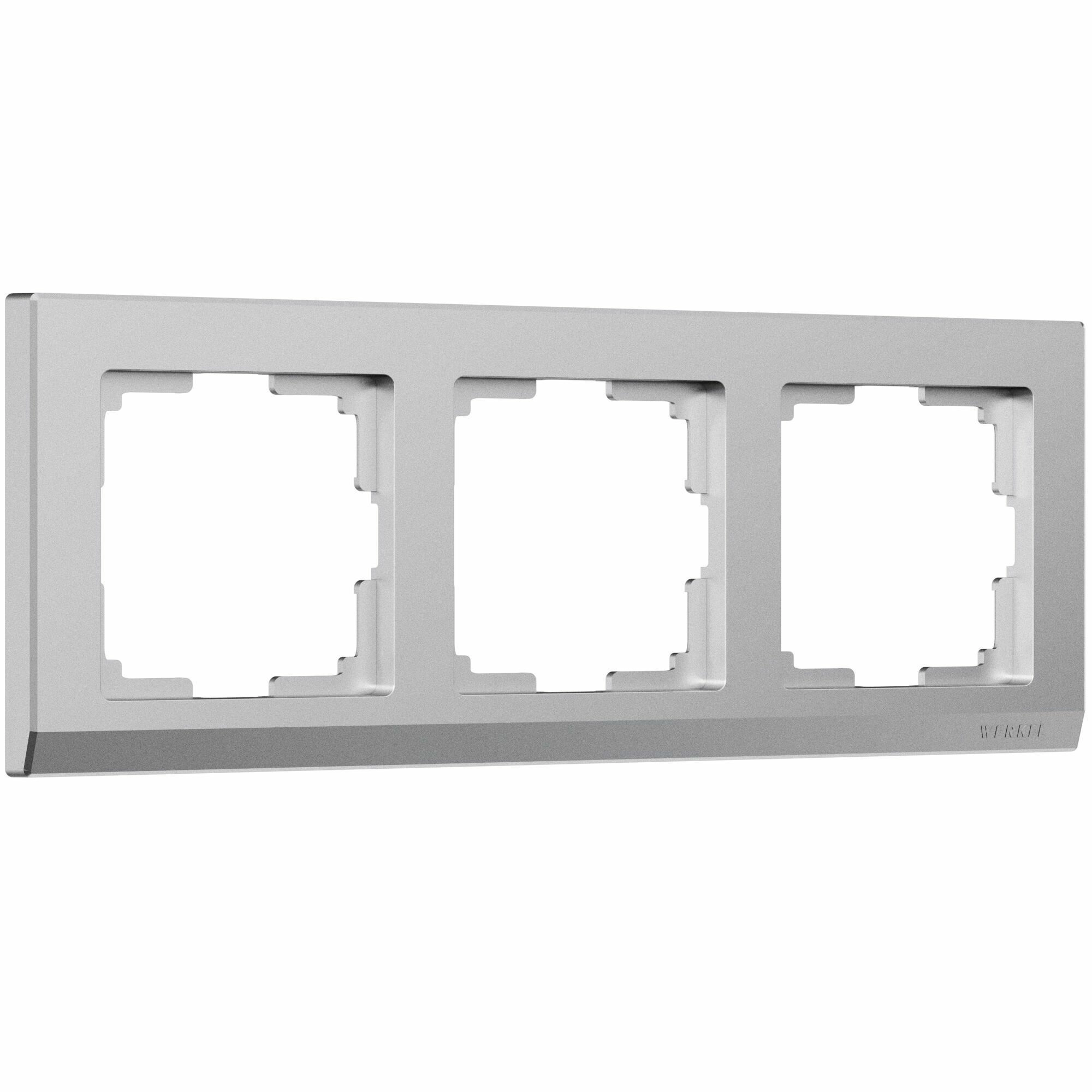 Рамка на 3 поста Werkel Stark W0031865 (серебряный матовый)