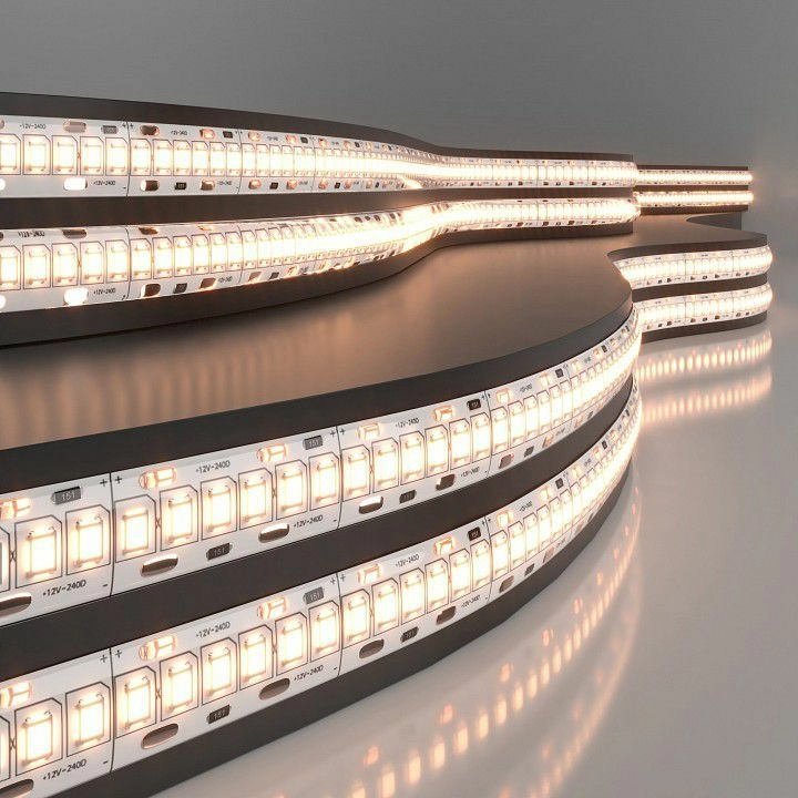 Лента светодиодная [5 м] Elektrostandard 2835 12V 240Led a052990