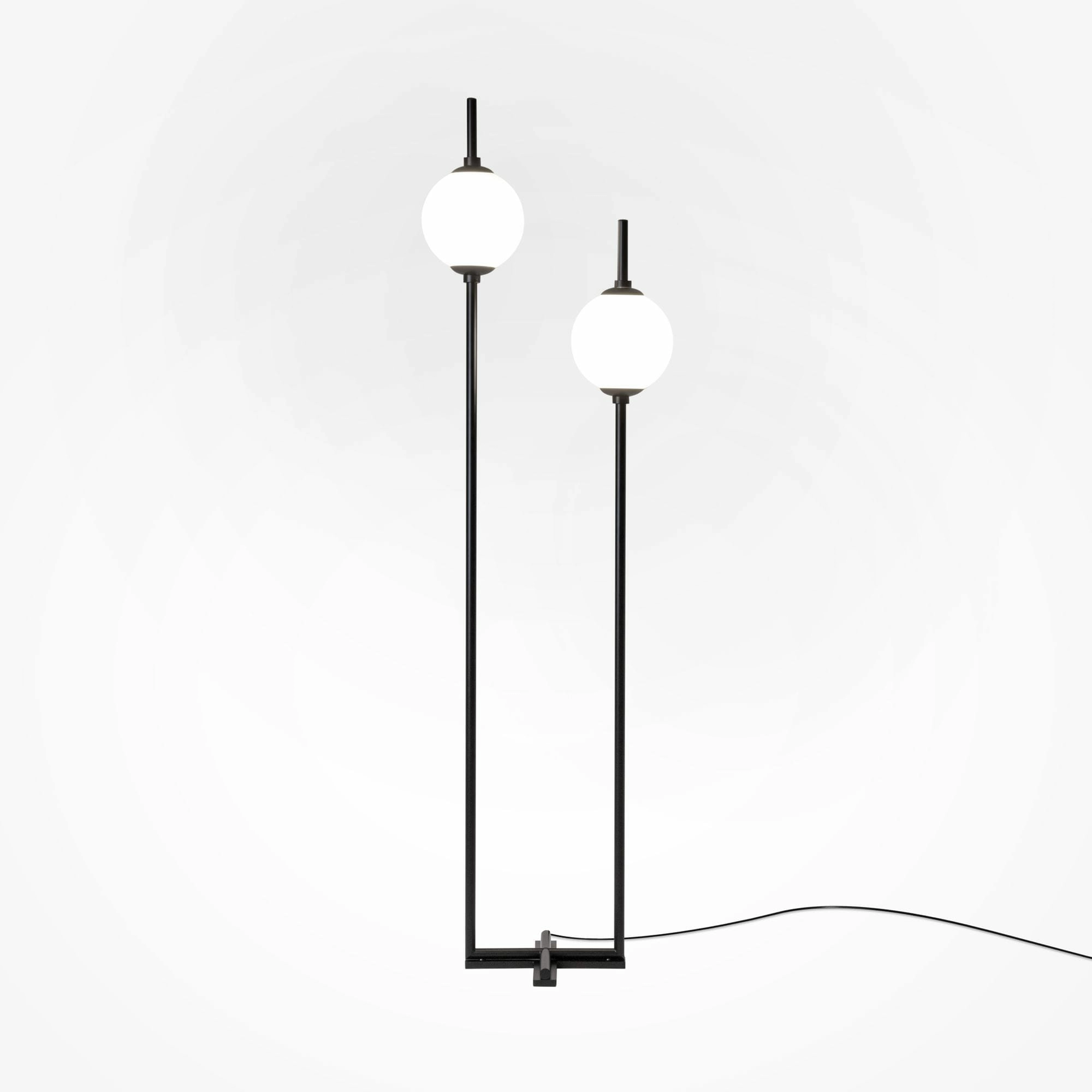 Напольный светильник (торшер) Maytoni Z020FL-L12BK