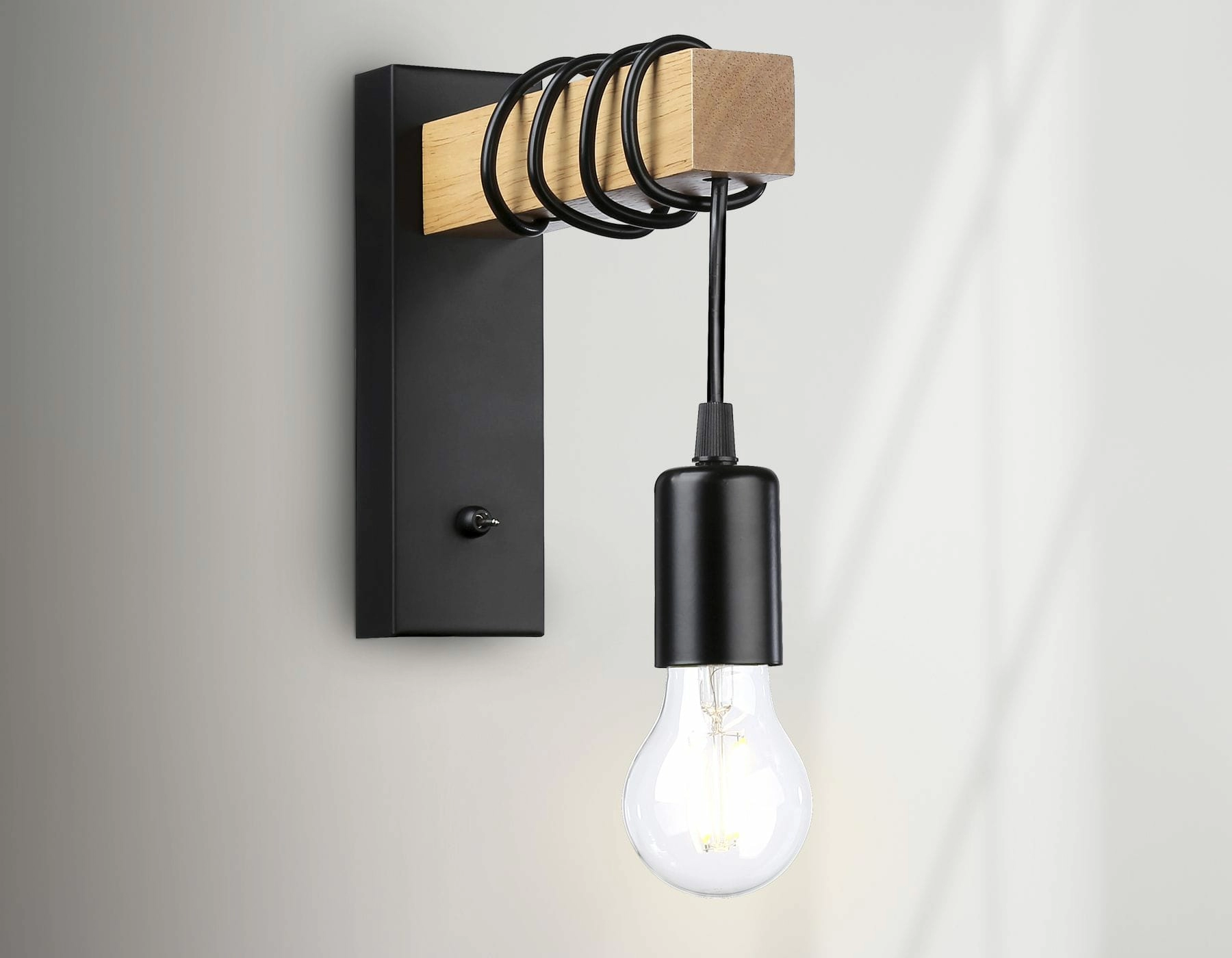 Настенный светильник с выключателем в стиле лофт Ambrella Traditional Loft, TR8181