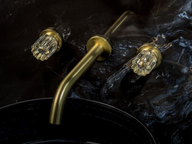 Elegante